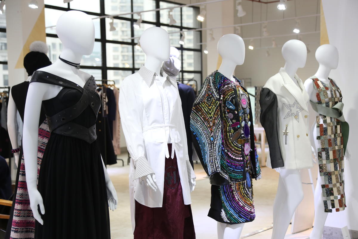 Report from Shanghai Fashion Week：Chinese Designer Brands in the Eyes of Fashion Buyers