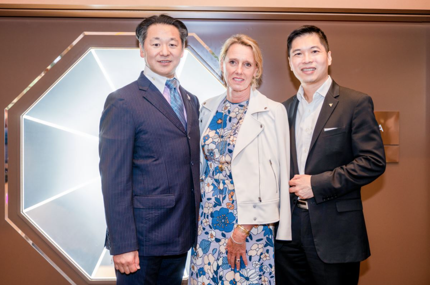 Why Annoushka Entered China Market with Chow Tai Fook？
