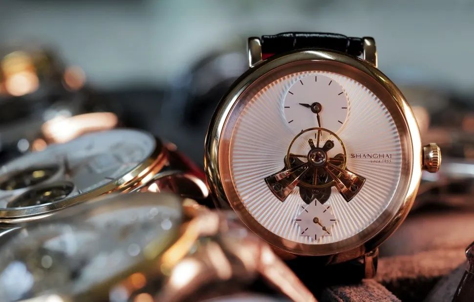 Annual Sales of SHANGHAI Watch has again Hit 100 million
